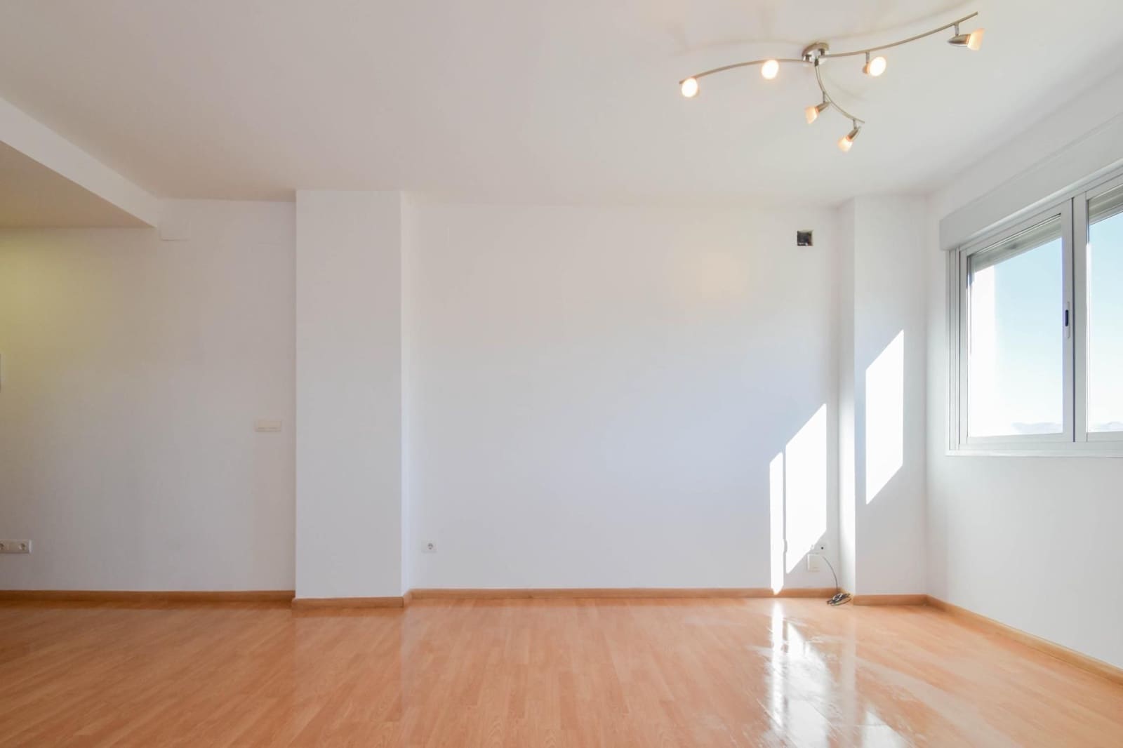 3 soveværelse Lejlighed til salg i Alhendin med swimmingpool garage - € 179.990 (Ref: 9534347)