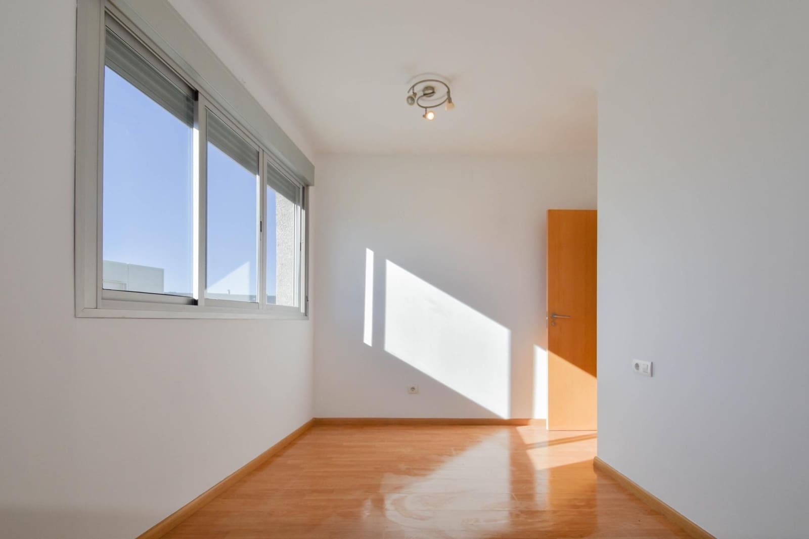 3 soveværelse Lejlighed til salg i Alhendin med swimmingpool garage - € 179.990 (Ref: 9534347)