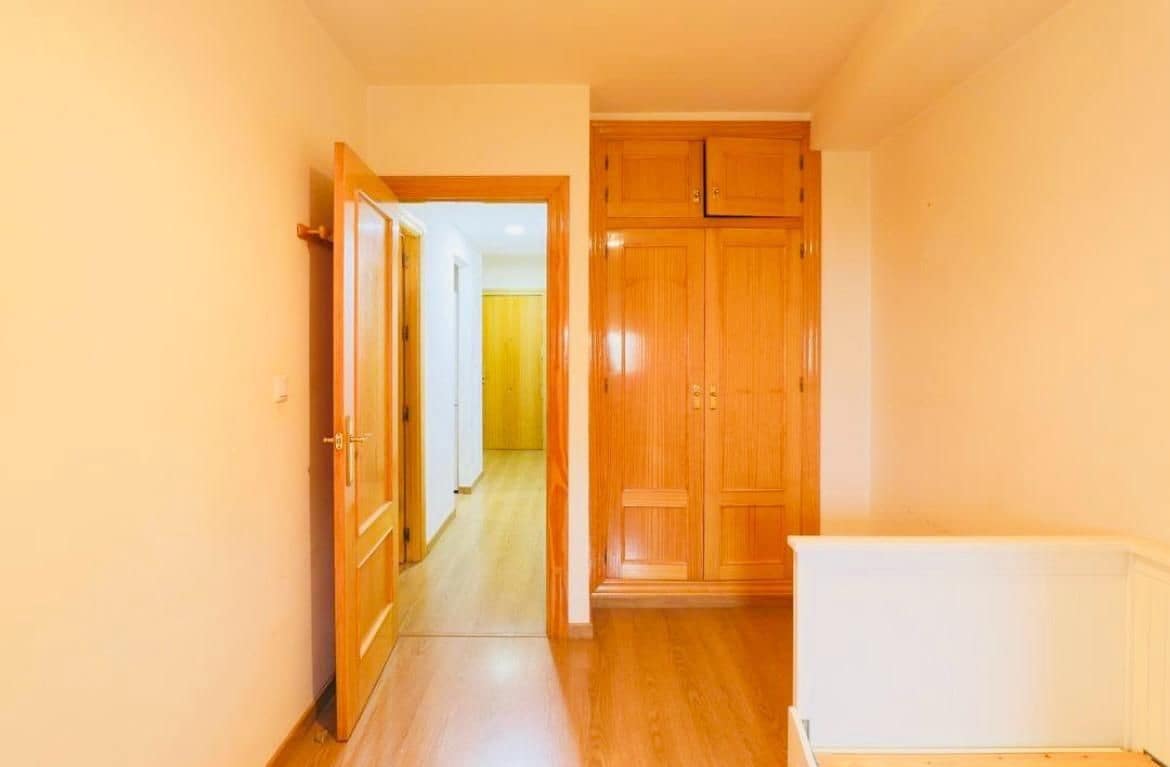 2 quarto Apartamento para venda em Las Gabias com garagem - 139 990 € (Ref: 9534348)