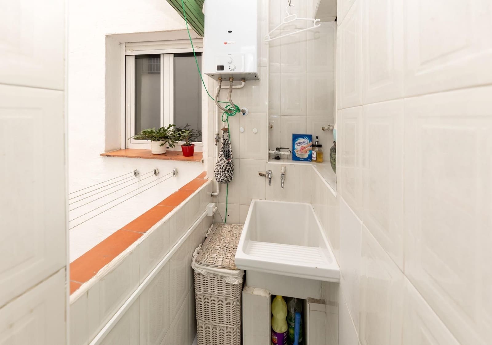 5 sovrum Lägenhet till salu i Granada stad med garage - 420 000 € (Ref: 9534855)