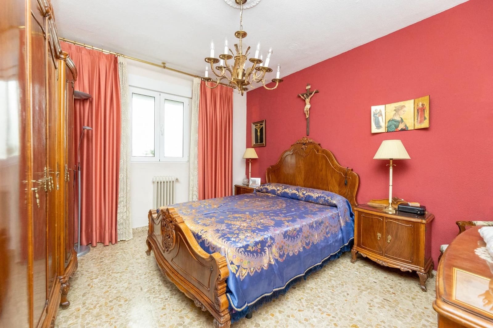 5 sovrum Lägenhet till salu i Granada stad med garage - 420 000 € (Ref: 9534855)