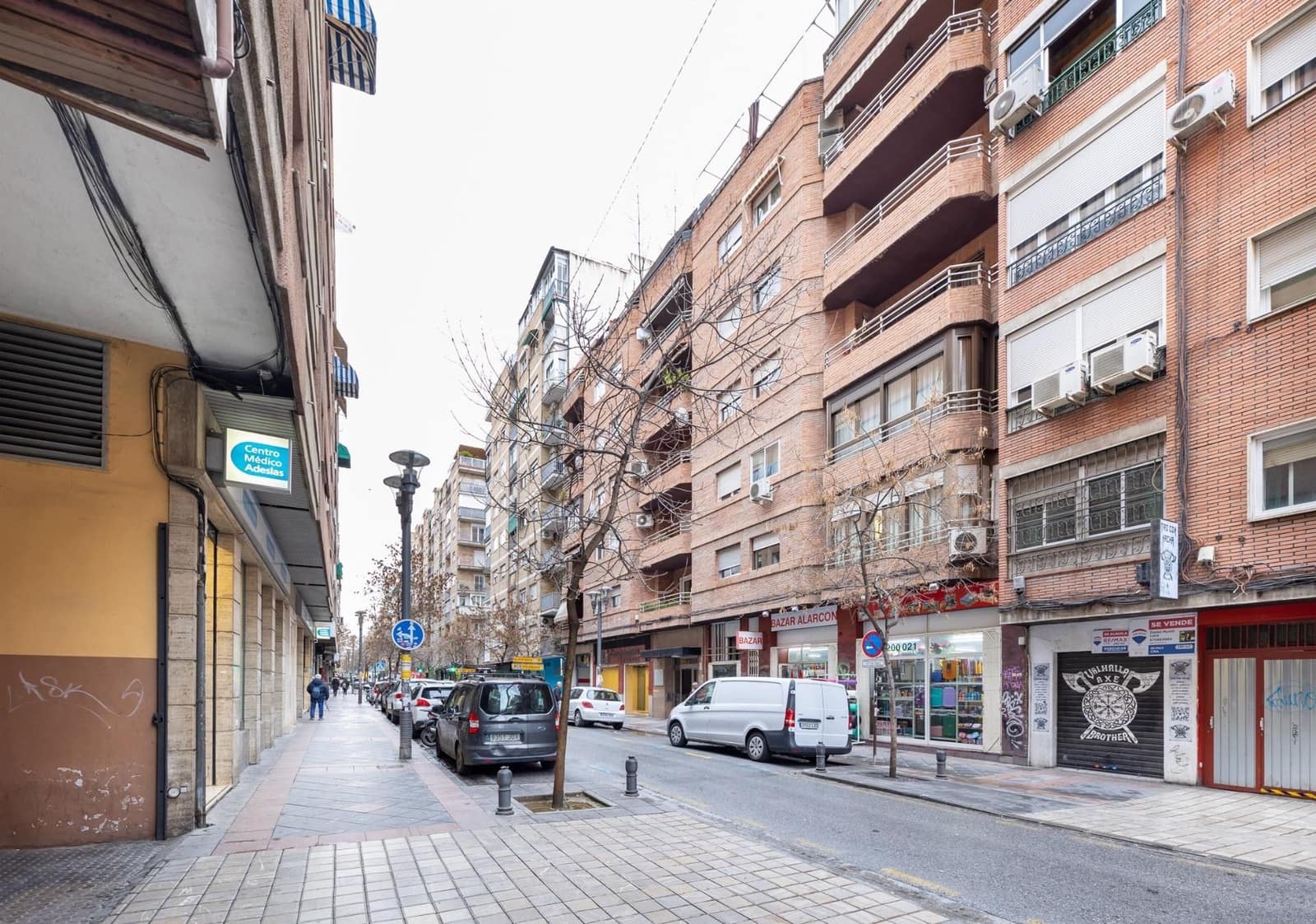 5 sovrum Lägenhet till salu i Granada stad med garage - 420 000 € (Ref: 9534855)