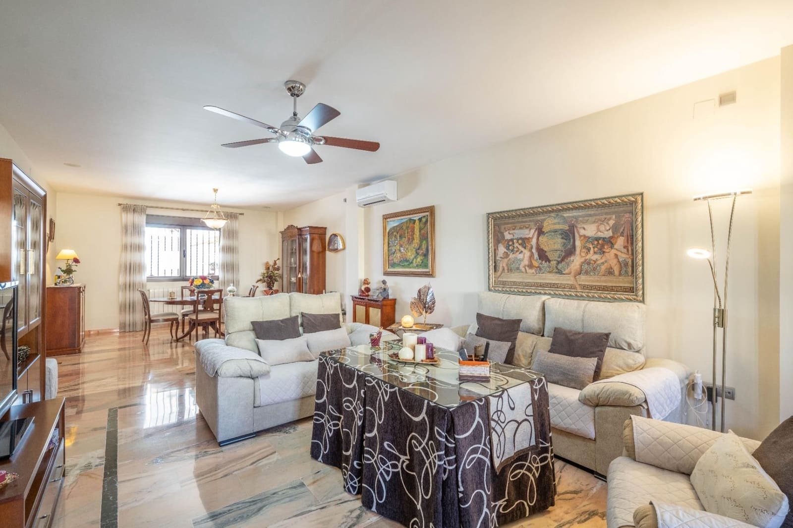 3 soveværelse Villa til salg i Albolote med swimmingpool garage - € 464.900 (Ref: 9535372)