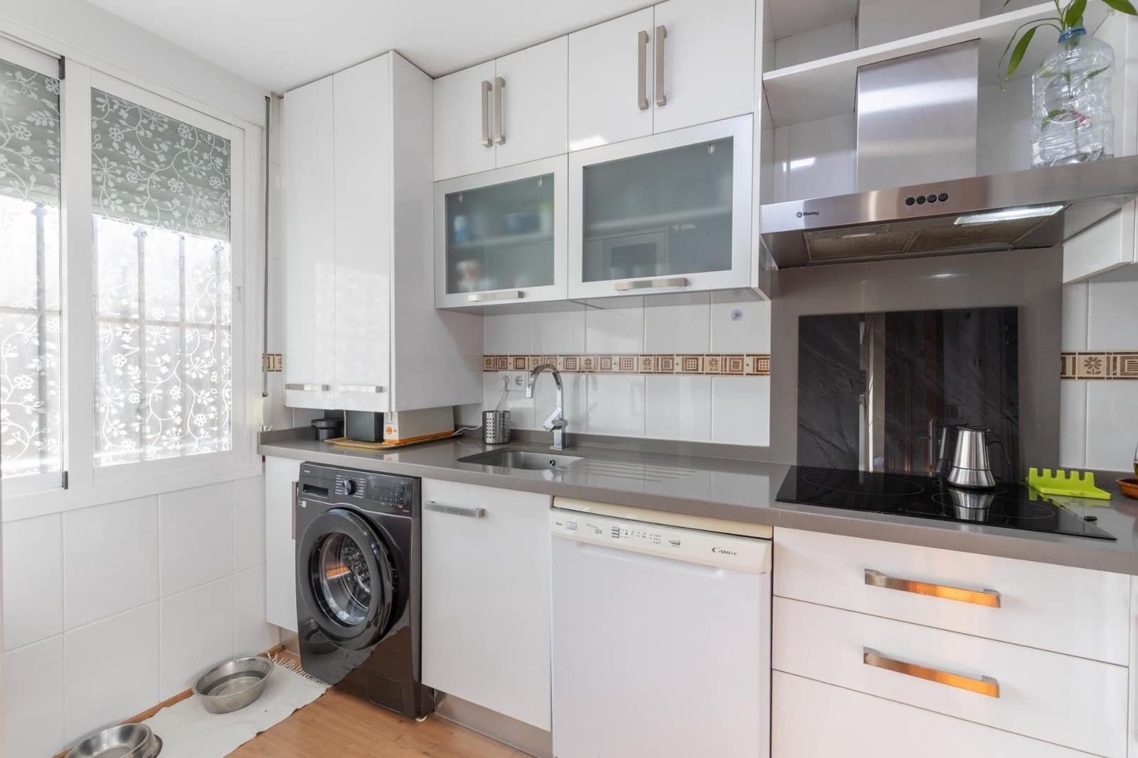 2 makuuhuone Kattohuoneisto myytävänä paikassa Otura mukana 
autotalli - 189 900 € (Ref: 9535665)