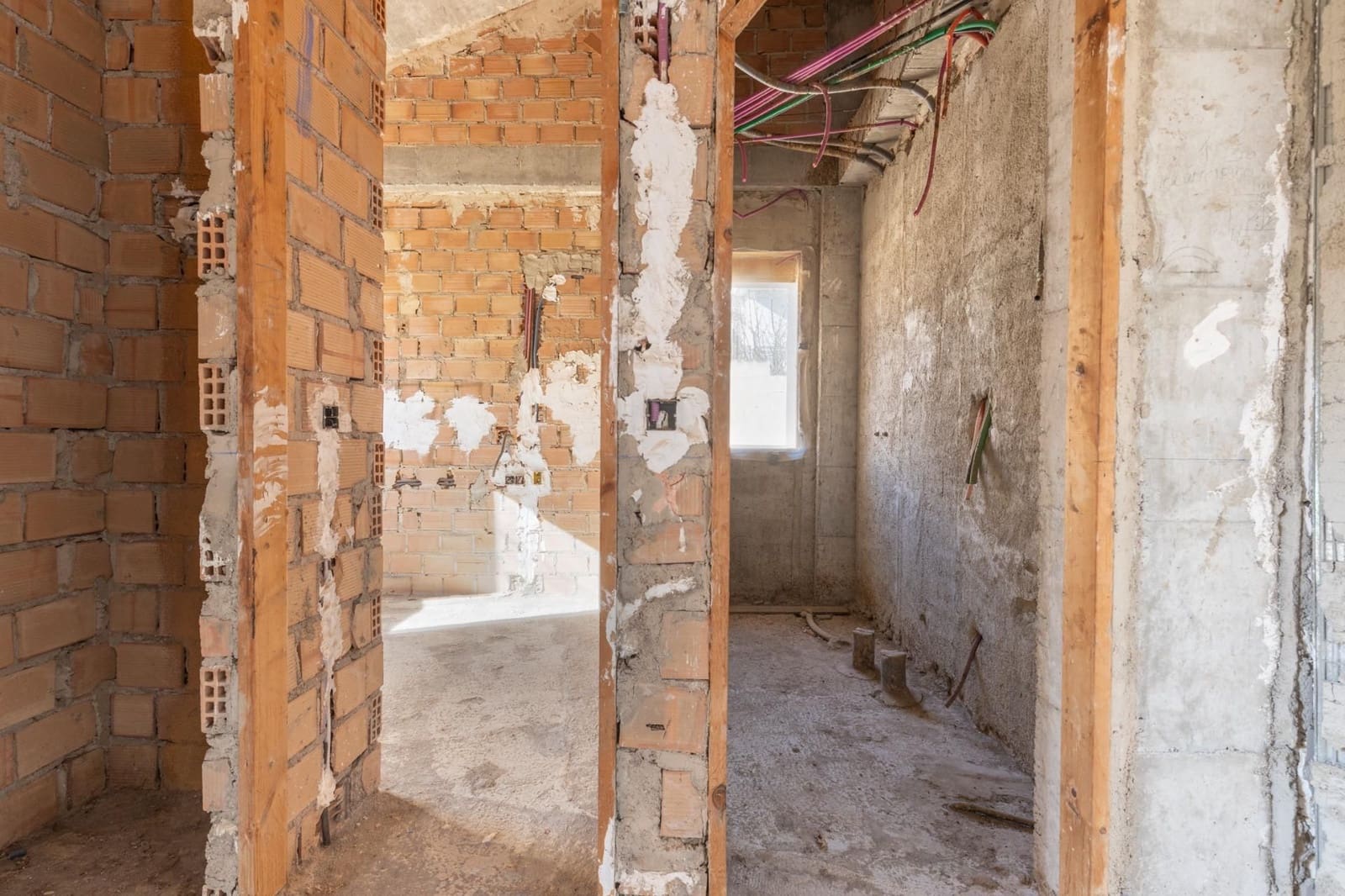 Willa na sprzedaż w Otura - 315 000 € (Ref: 9542399)