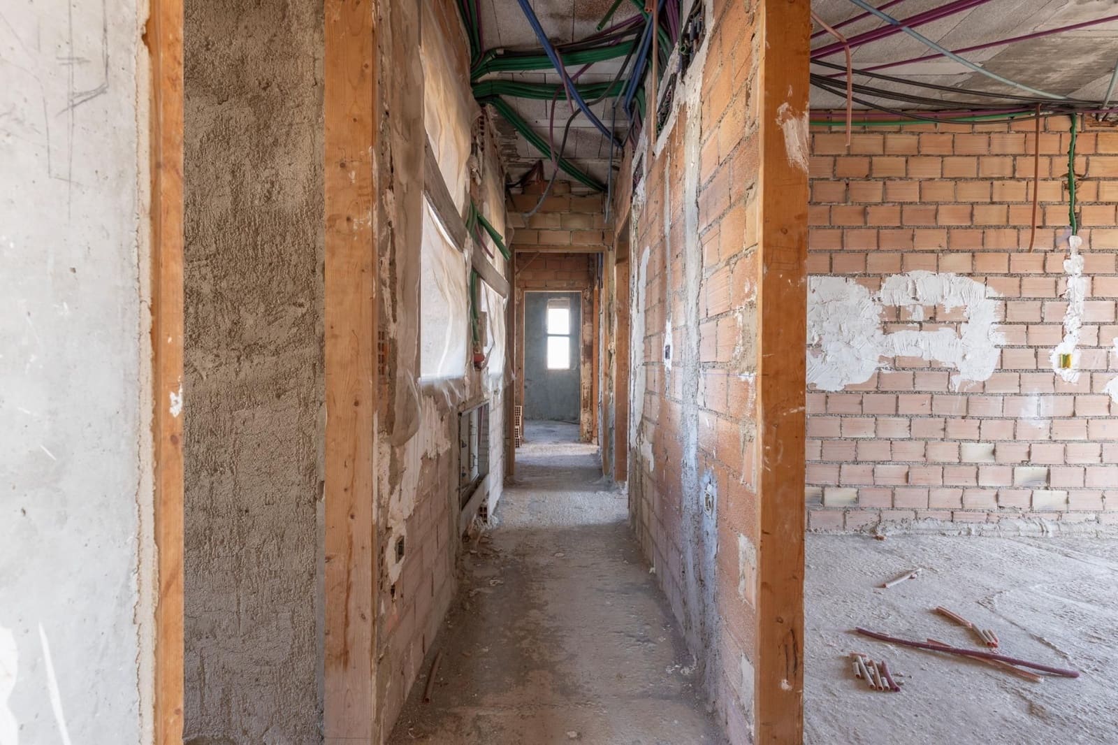 Willa na sprzedaż w Otura - 315 000 € (Ref: 9542399)