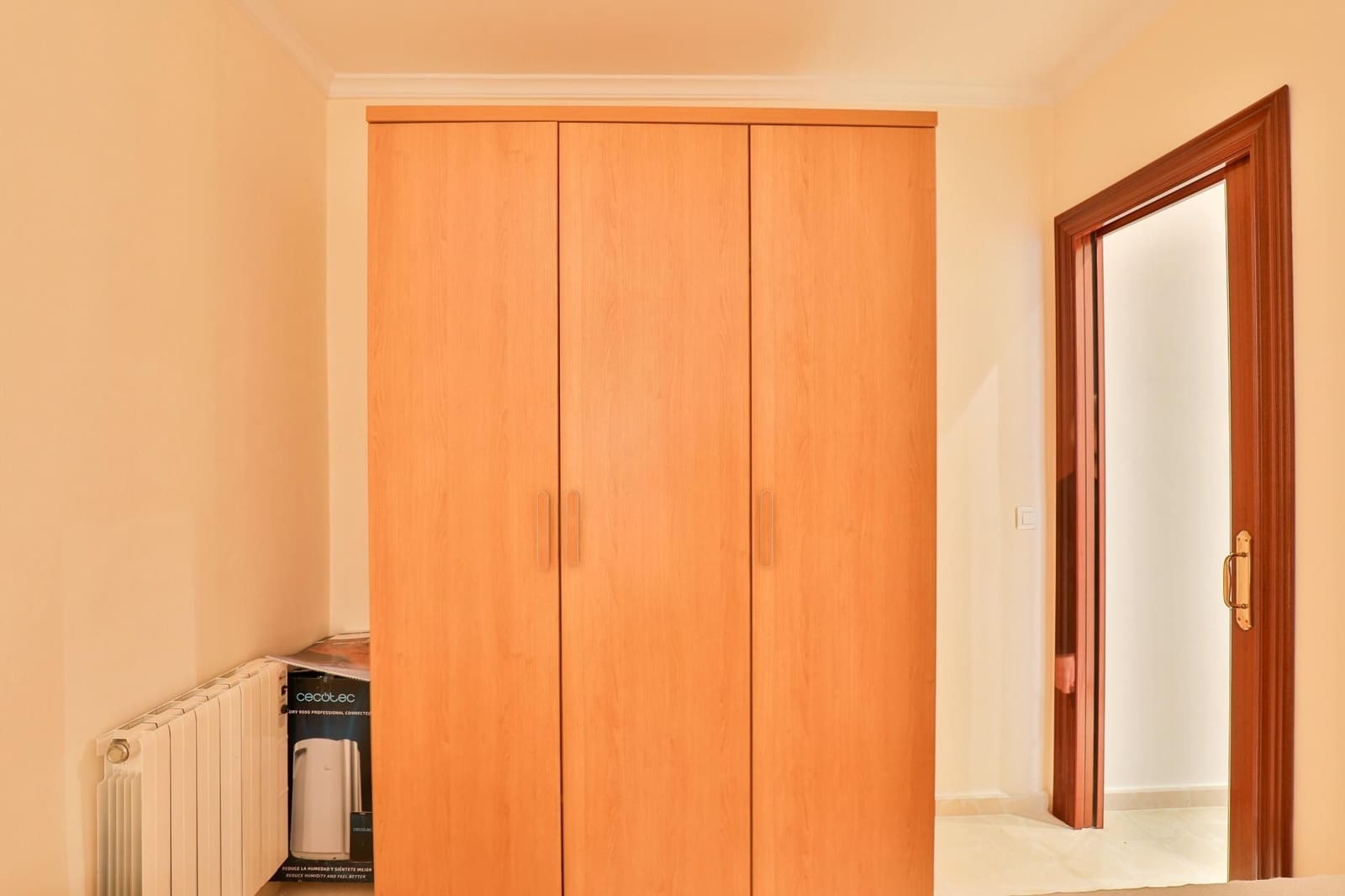 Piso de 3 habitaciones en Alhama de Granada en venta - 102.000 € (Ref: 9542711)