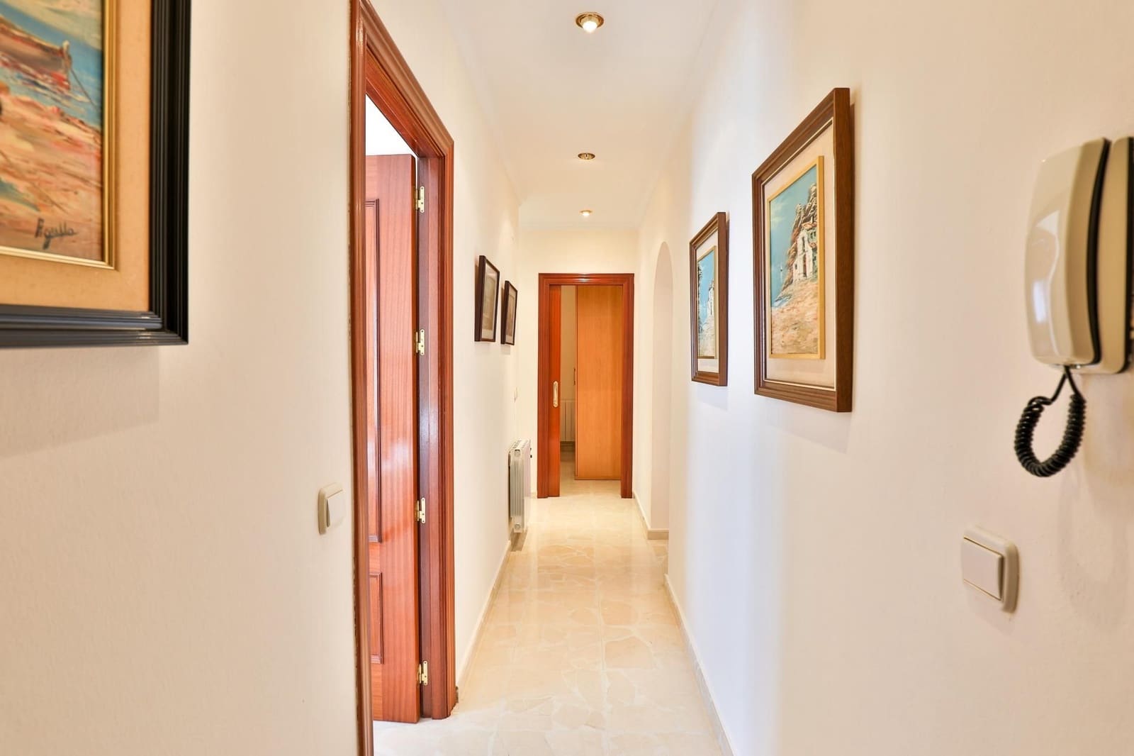 Piso de 3 habitaciones en Alhama de Granada en venta - 102.000 € (Ref: 9542711)