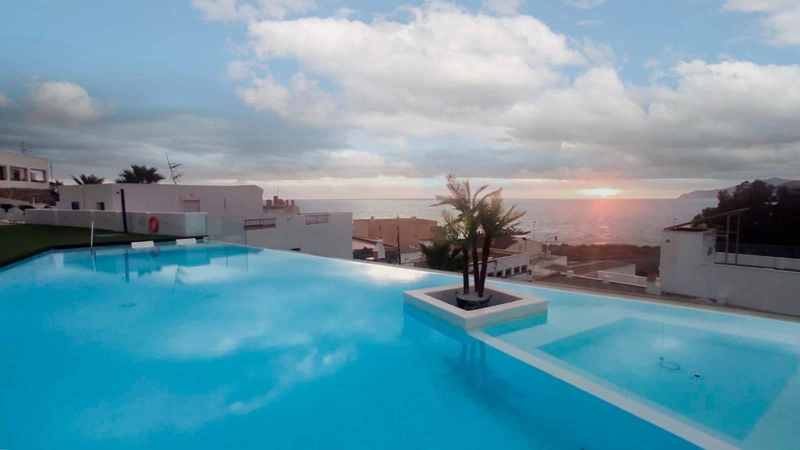 1 camera da letto Appartamento in vendita in Sorvilan con piscina garage - 165.000 € (Rif: 9542712)