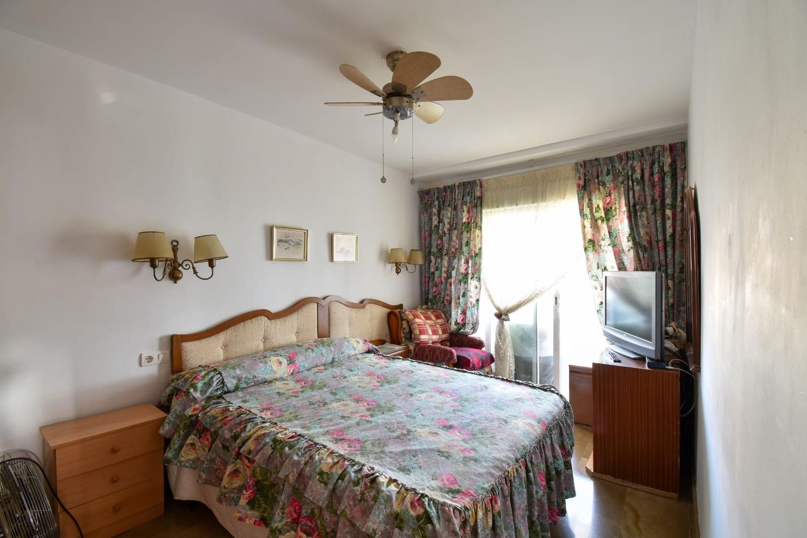 8 soveværelse Villa til salg i Motril med swimmingpool garage - € 540.000 (Ref: 9542831)