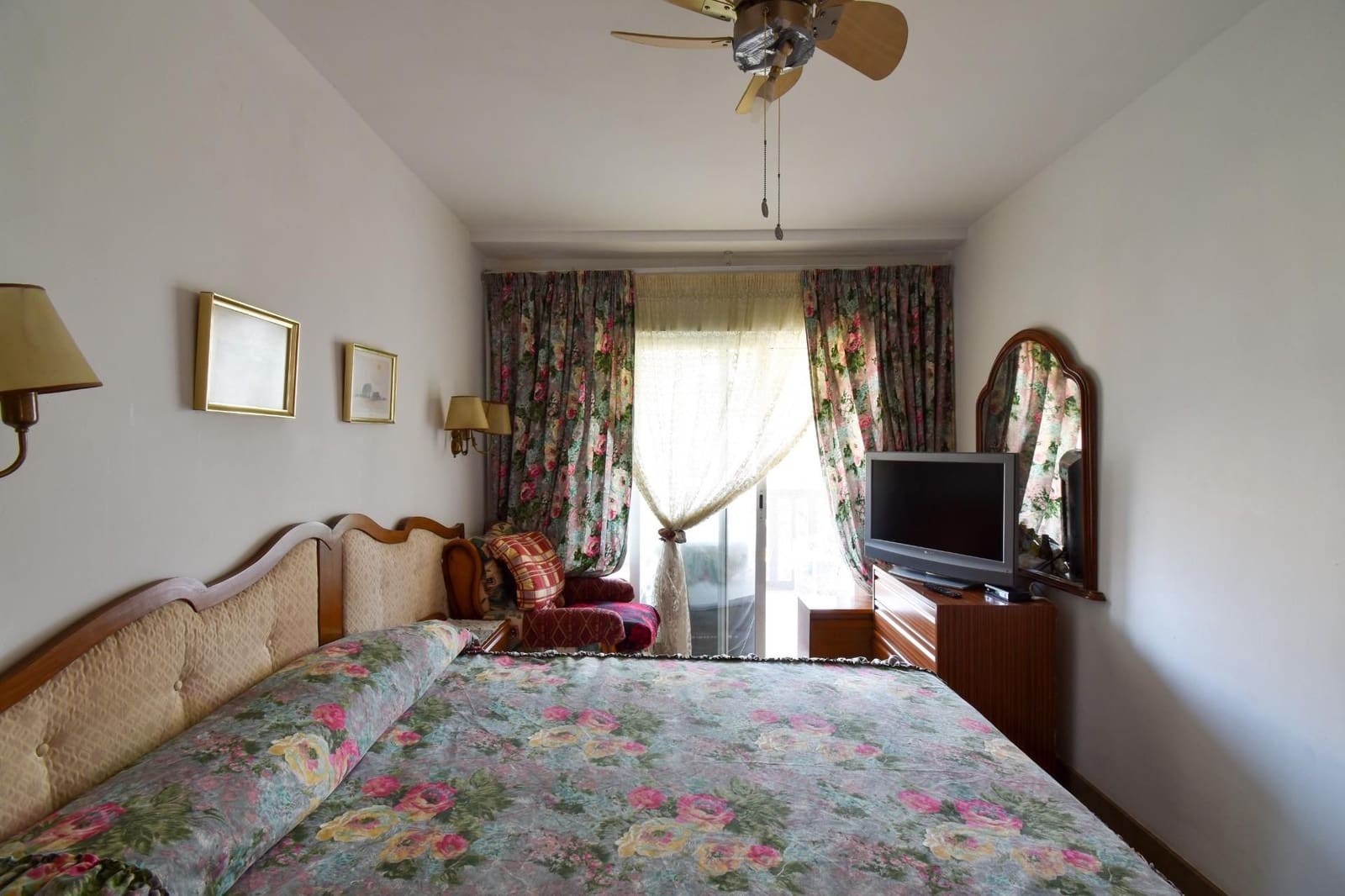 8 soveværelse Villa til salg i Motril med swimmingpool garage - € 540.000 (Ref: 9542831)