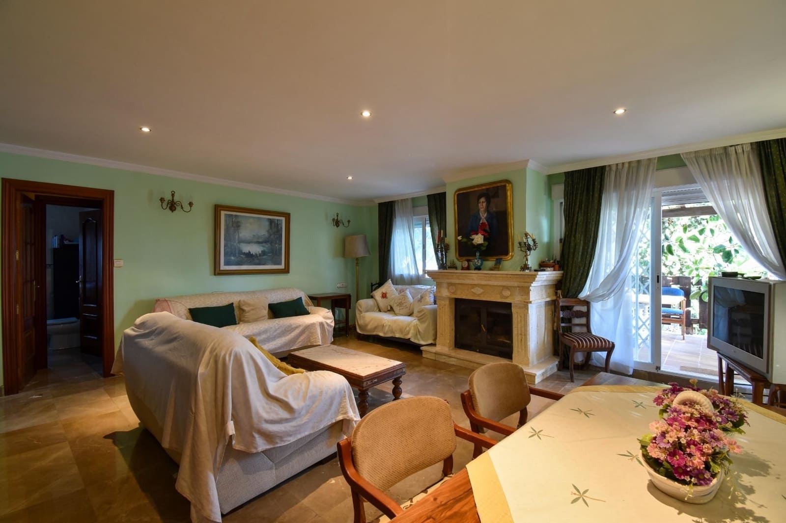 8 soveværelse Villa til salg i Motril med swimmingpool garage - € 540.000 (Ref: 9542831)