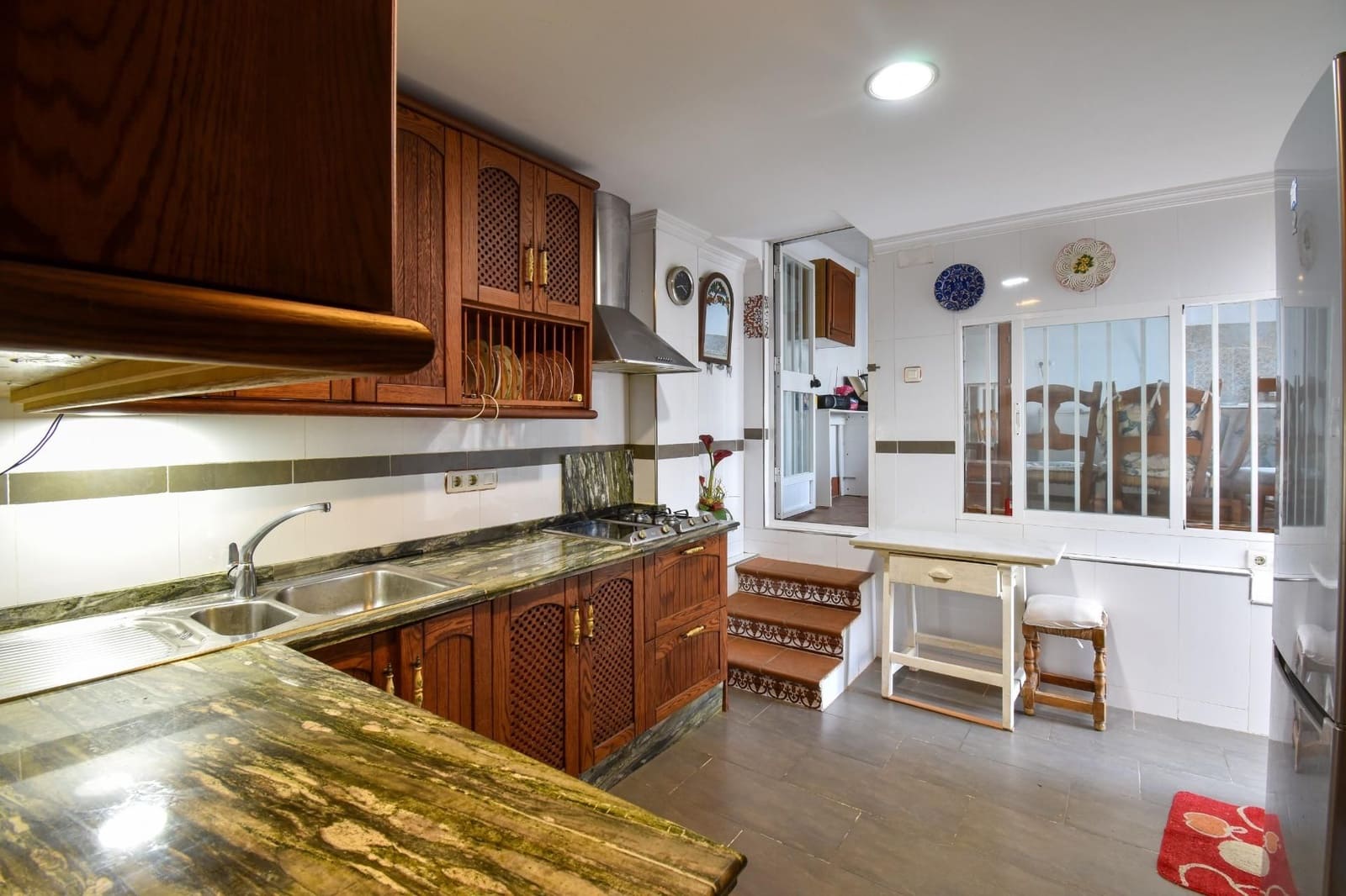 8 soveværelse Villa til salg i Motril med swimmingpool garage - € 540.000 (Ref: 9542831)