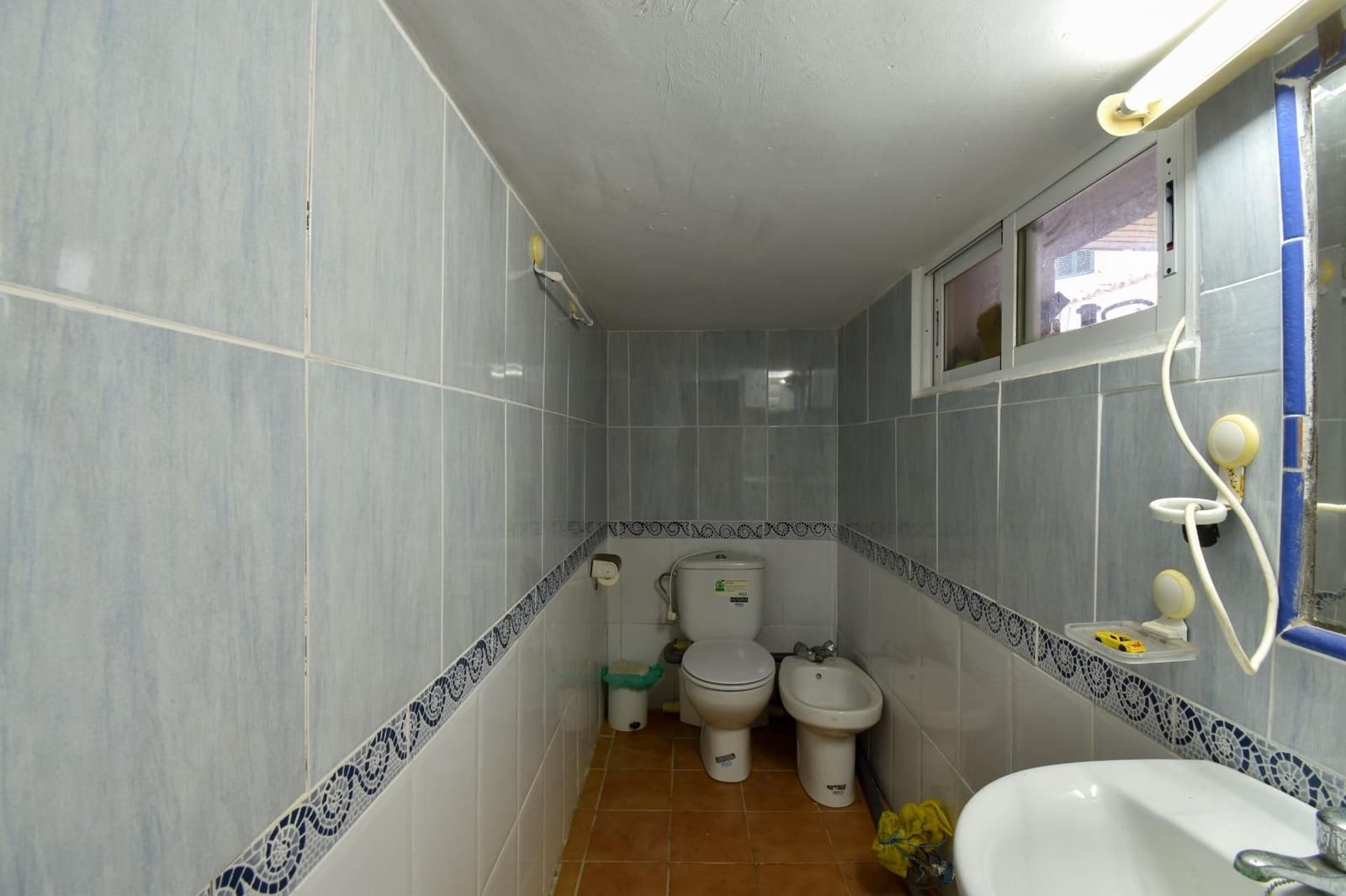 8 soveværelse Villa til salg i Motril med swimmingpool garage - € 540.000 (Ref: 9542831)