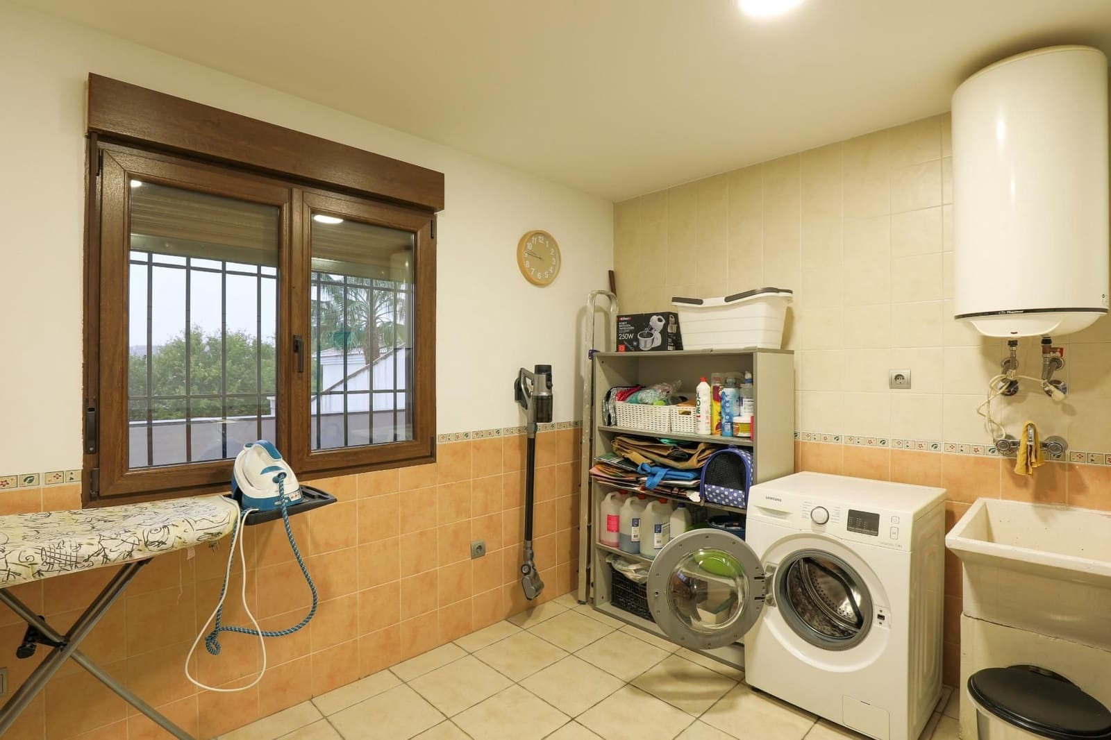 Chalet de 5 habitaciones en Padul en venta con garaje - 398.000 € (Ref: 9542832)