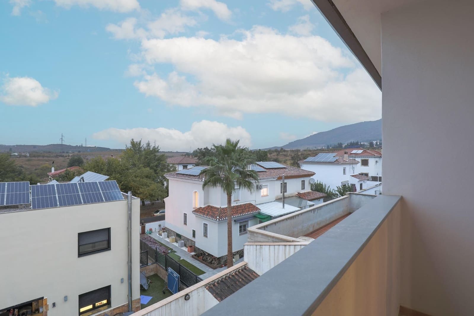 Chalet de 5 habitaciones en Padul en venta con garaje - 398.000 € (Ref: 9542832)