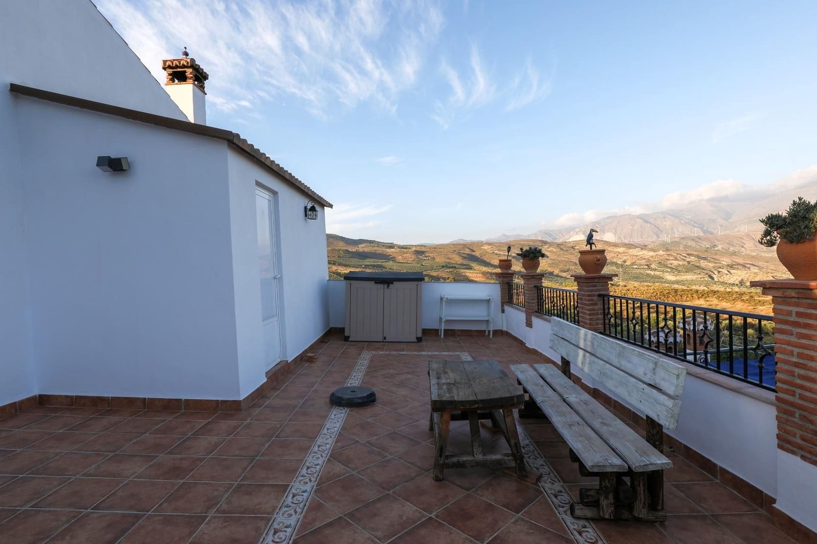 3 soveværelse Finca/Landehus til salg i Albunuelas med garage - € 339.000 (Ref: 9542837)