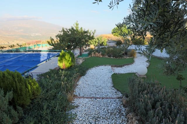 3 soveværelse Finca/Landehus til salg i Albuñuelas med garage - € 339.000 (Ref: 9542837)