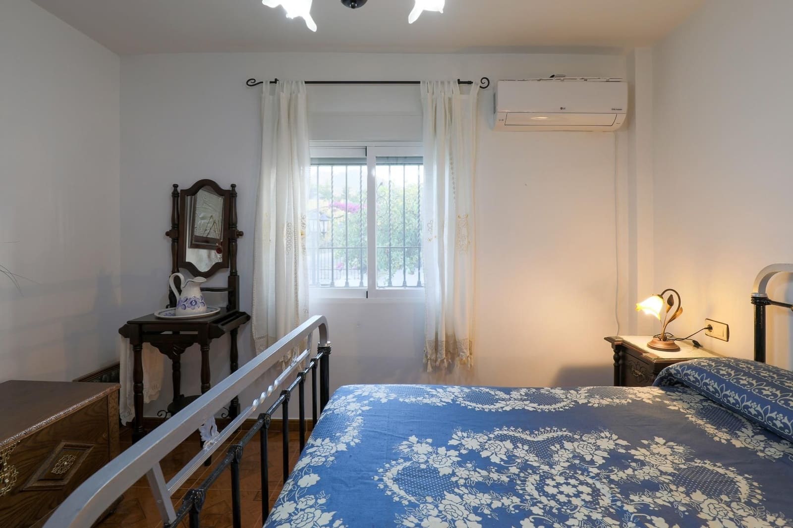 3 soveværelse Finca/Landehus til salg i Albunuelas med garage - € 339.000 (Ref: 9542837)