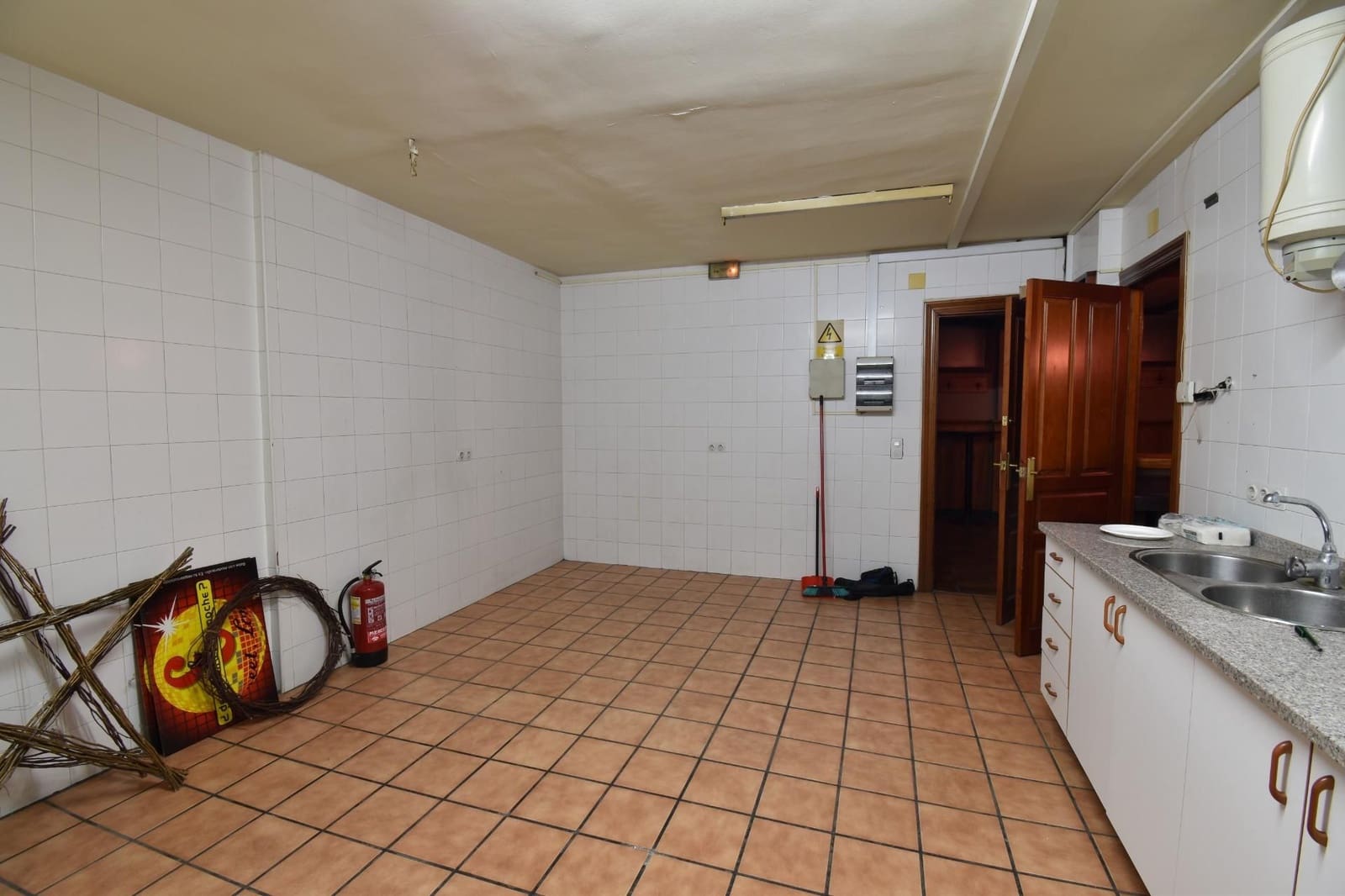 Local Comercial de 4 habitaciones en Dúrcal en venta - 249.000 € (Ref: 9542839)
