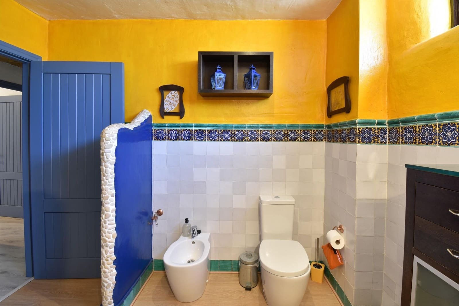 5 bedroom Finca/Country House for sale in Niguelas with garage - € 450,000 (Ref: 9542840)