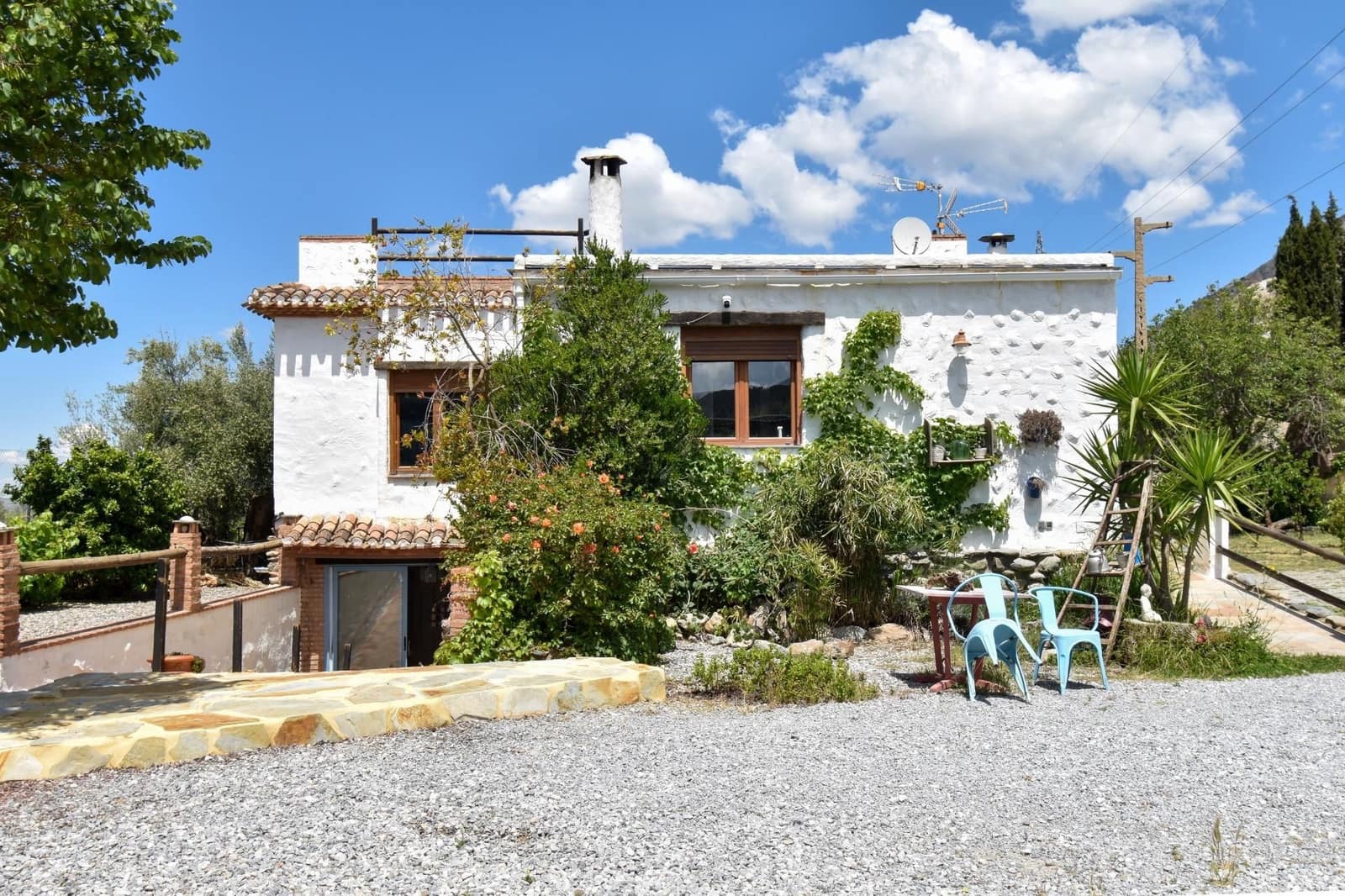 5 bedroom Finca/Country House for sale in Niguelas with garage - € 450,000 (Ref: 9542840)