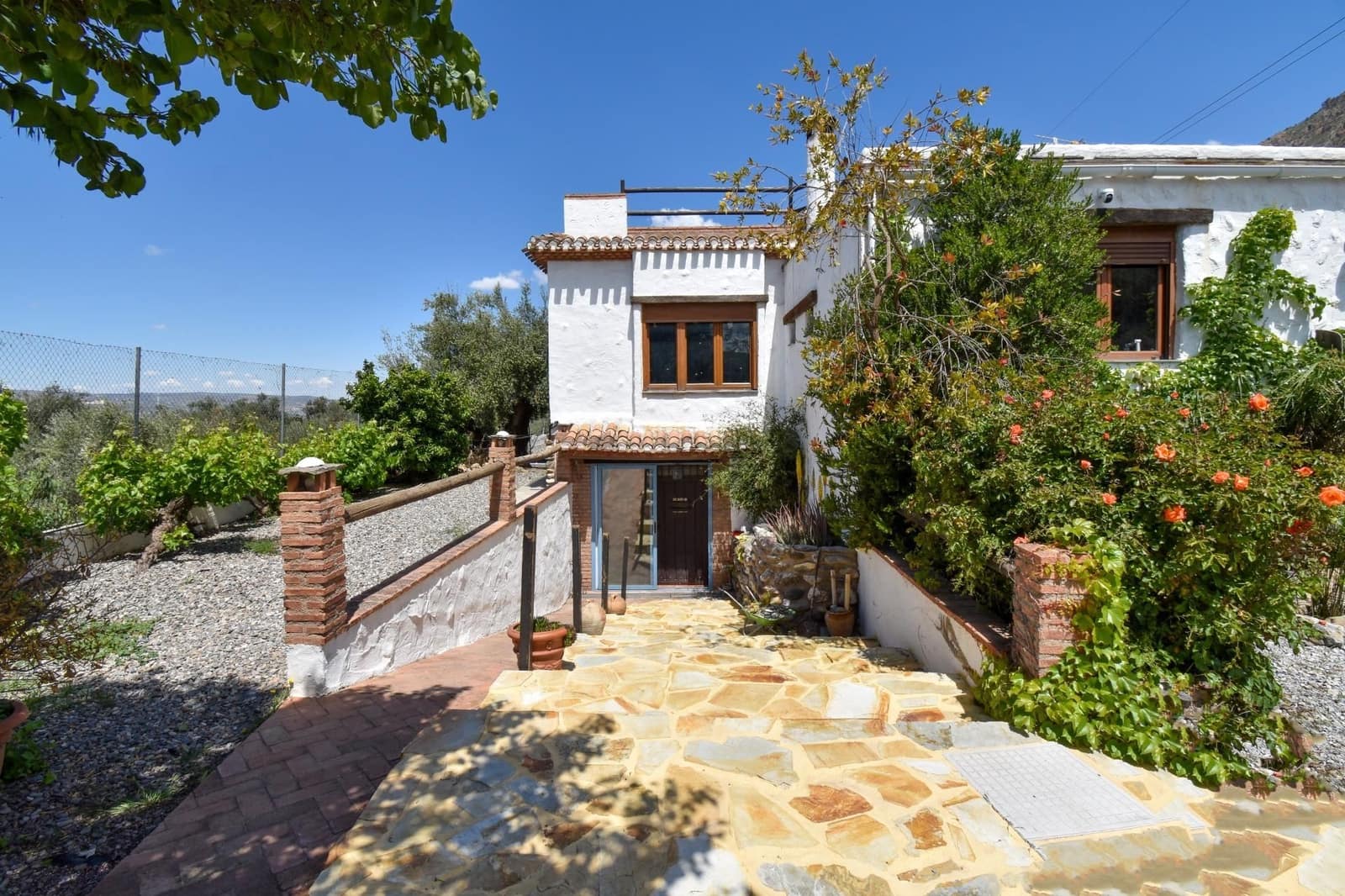 5 bedroom Finca/Country House for sale in Niguelas with garage - € 450,000 (Ref: 9542840)