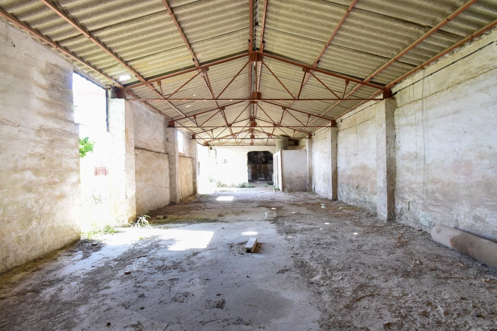 Commerciale in vendita in Durcal - 243.000 € (Rif: 9543342)