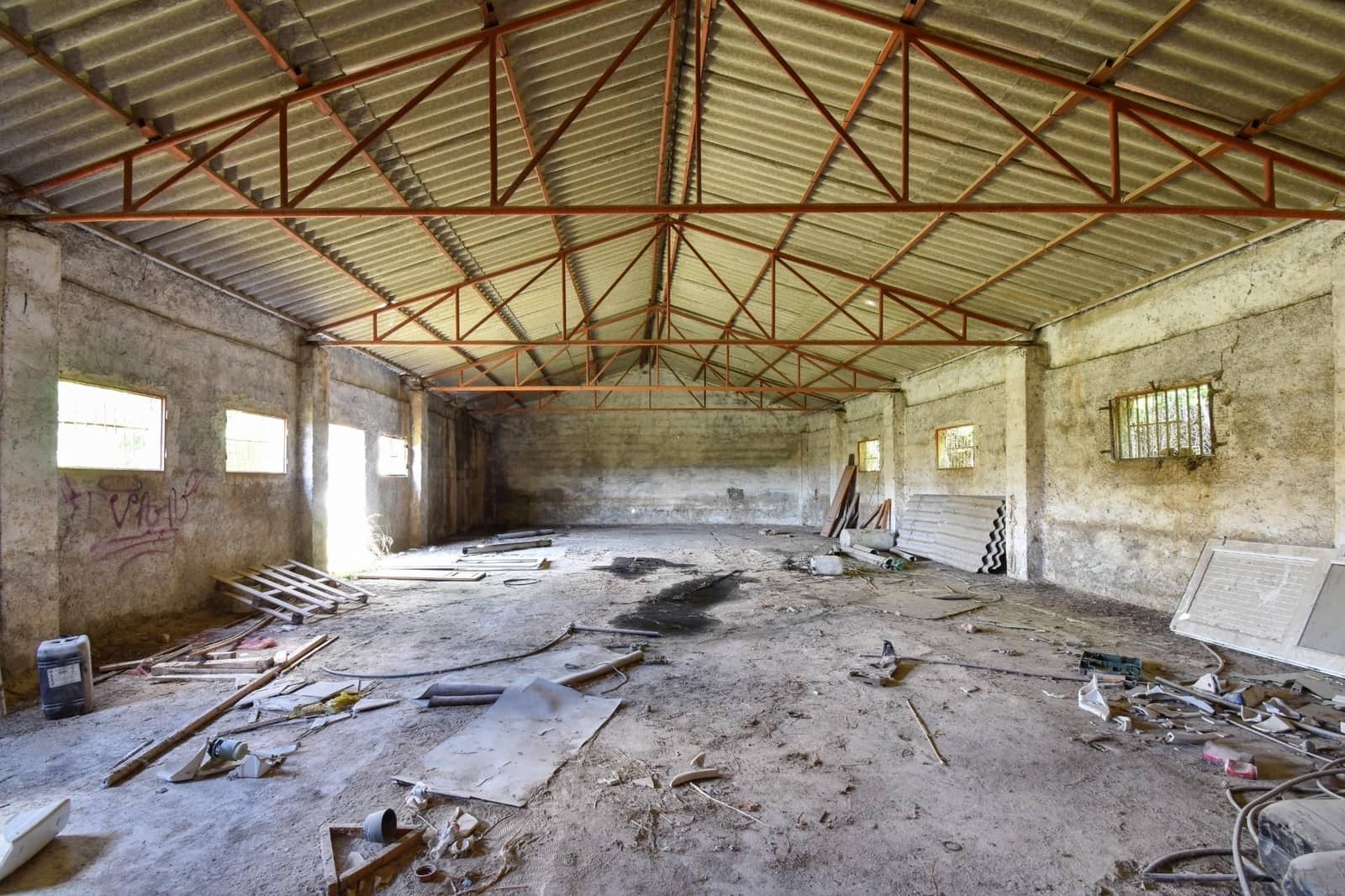 Commerciale in vendita in Durcal - 243.000 € (Rif: 9543342)