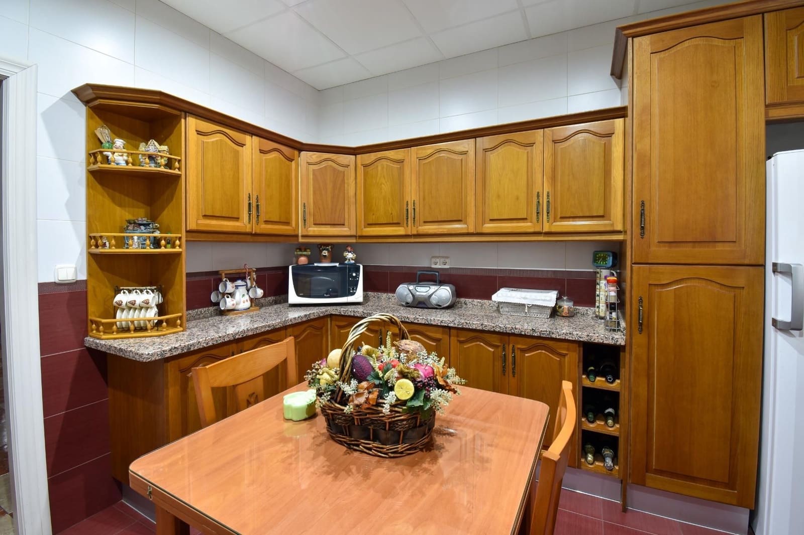 3 soveværelse Finca/Landehus til salg i Padul med garage - € 250.000 (Ref: 9543345)