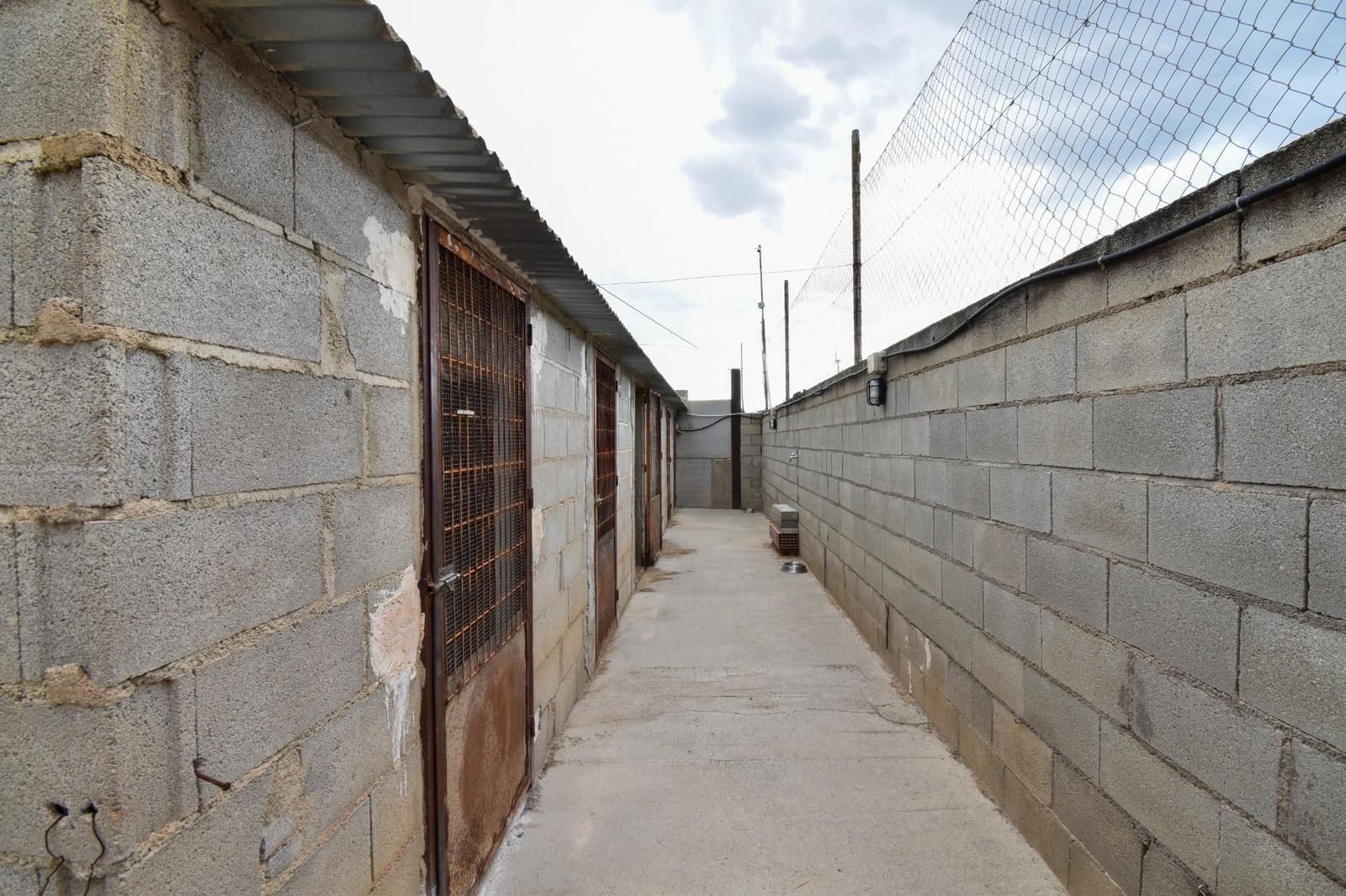 3 soveværelse Finca/Landehus til salg i Padul med garage - € 250.000 (Ref: 9543345)