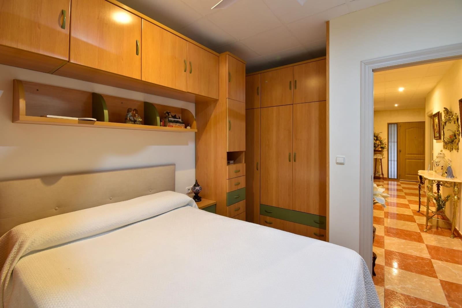 3 soveværelse Finca/Landehus til salg i Padul med garage - € 250.000 (Ref: 9543345)