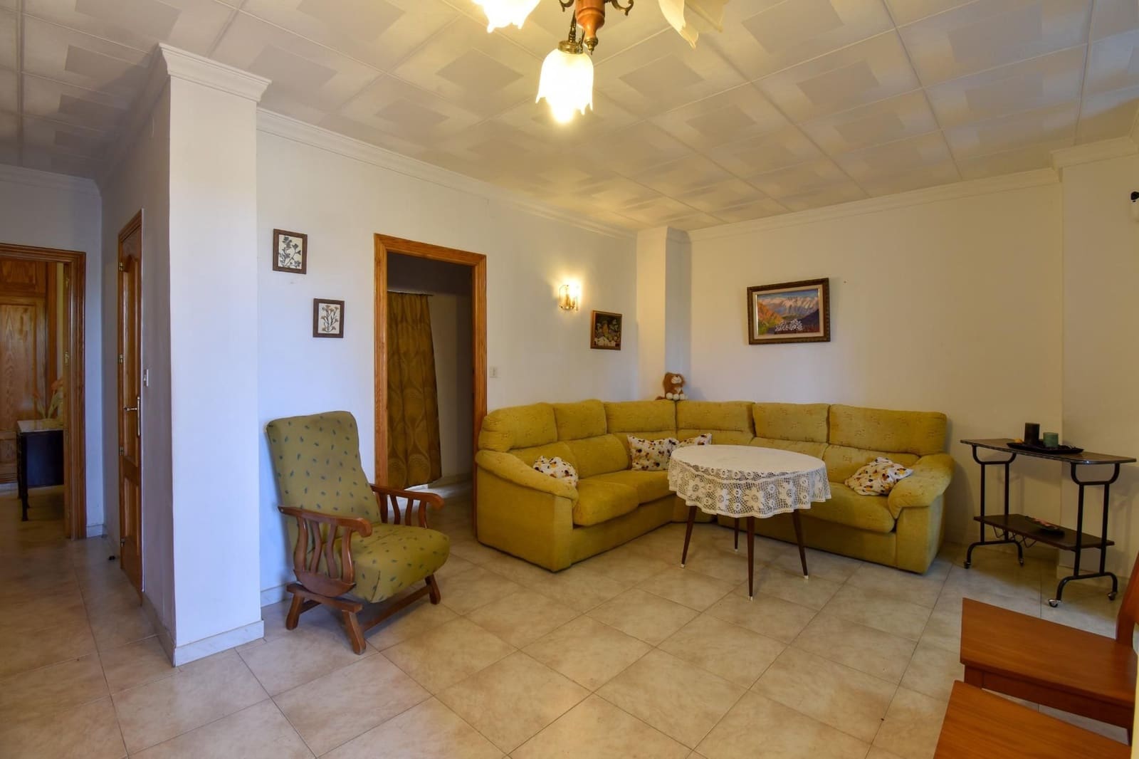 10 soveværelse Villa til salg i Padul med swimmingpool garage - € 320.000 (Ref: 9543346)