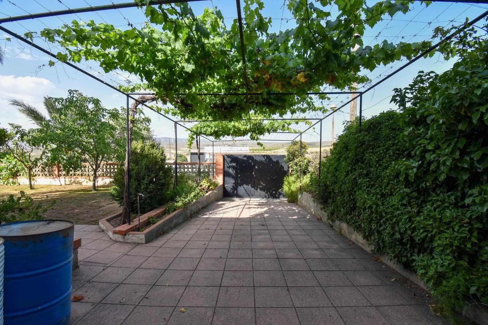 10 soveværelse Villa til salg i Padul med swimmingpool garage - € 320.000 (Ref: 9543346)