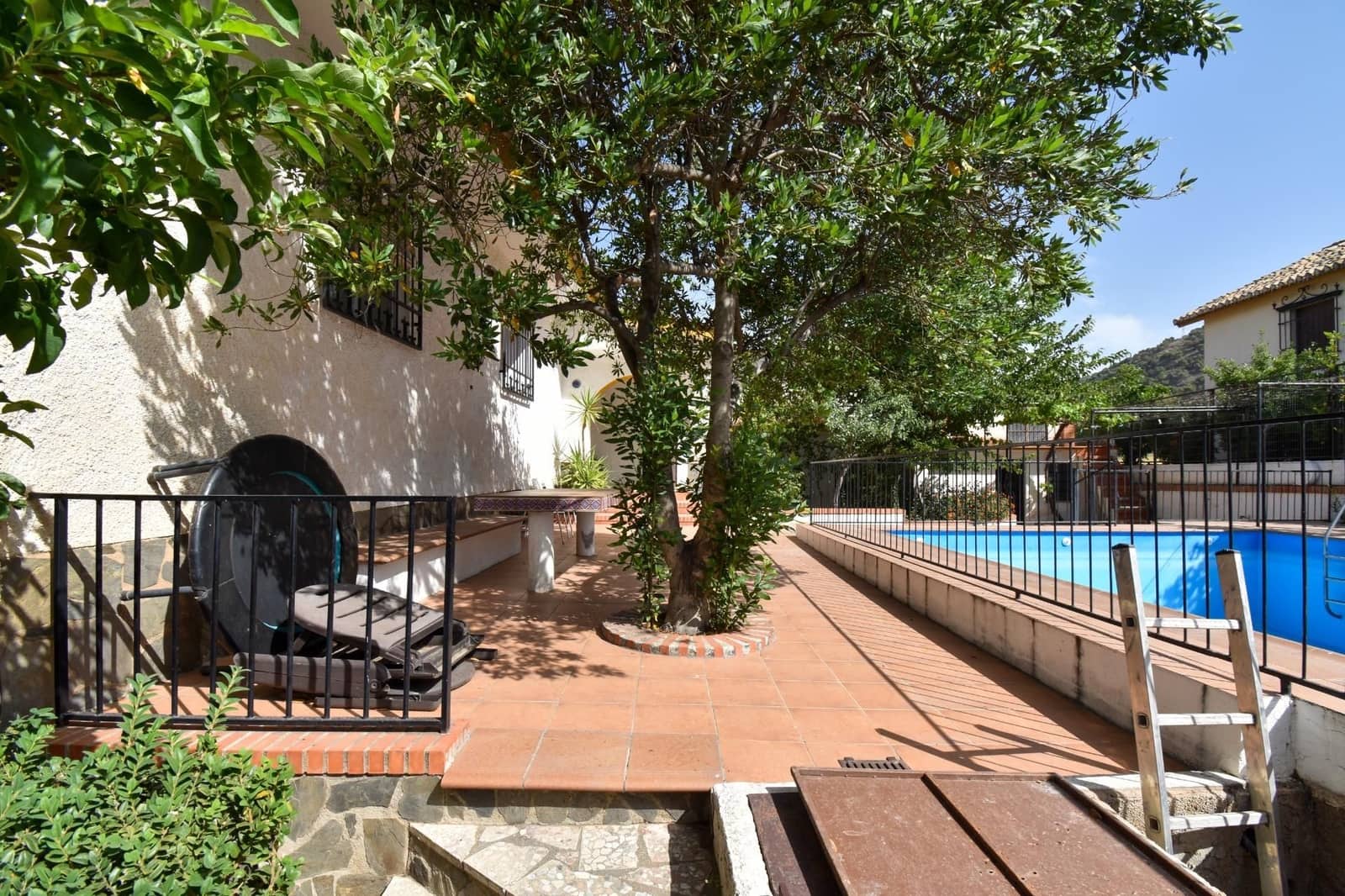 10 soveværelse Villa til salg i Padul med swimmingpool garage - € 320.000 (Ref: 9543346)