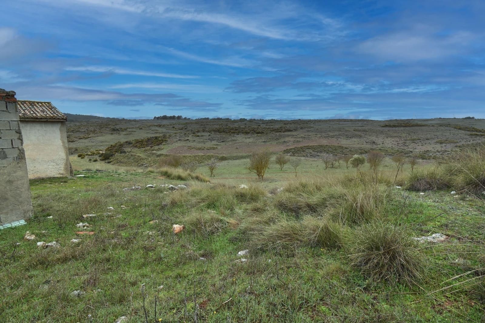 Finca/Landehus til salg i Albunuelas - € 28.000 (Ref: 9543350)