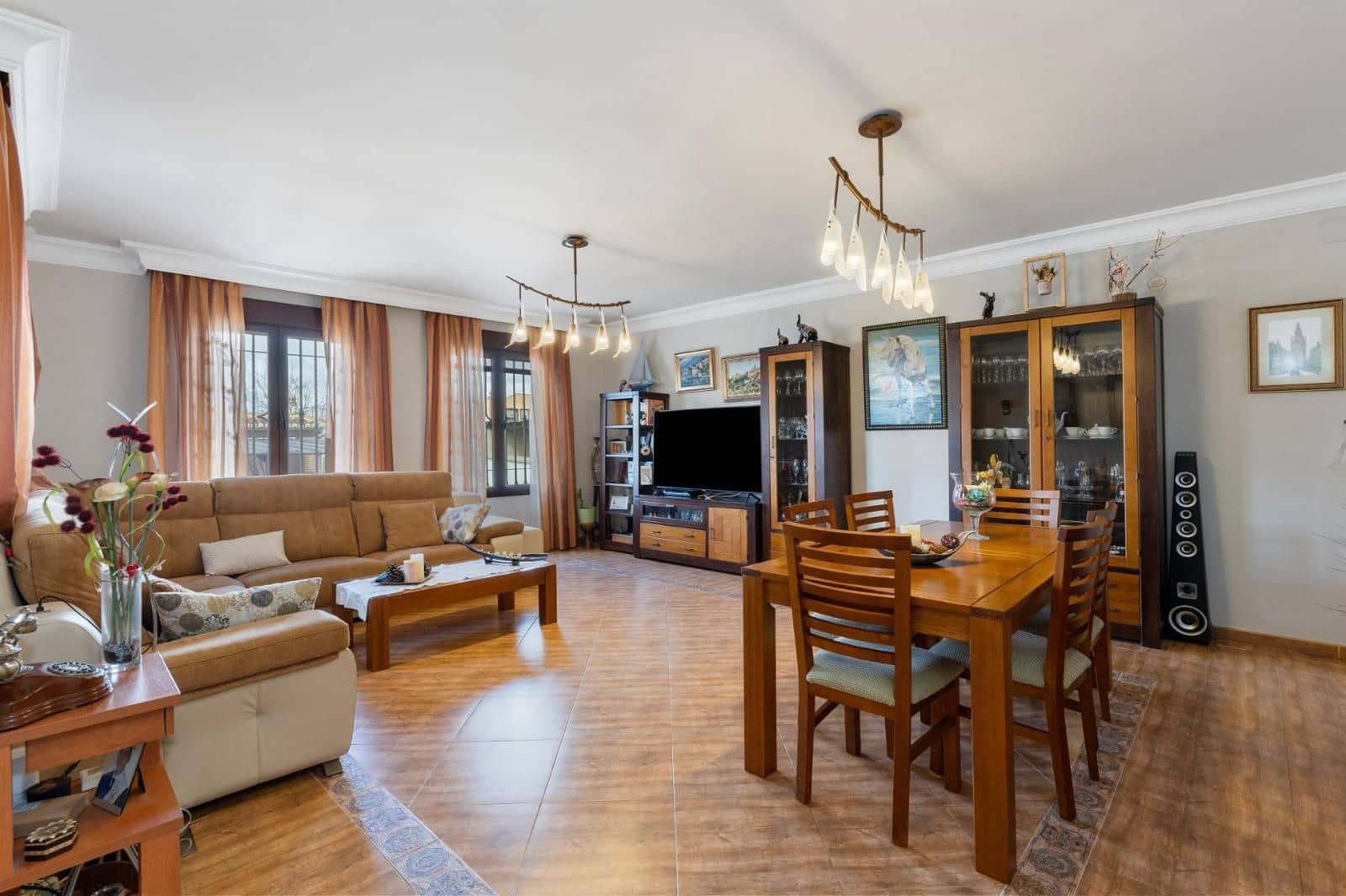 3 soveværelse Villa til salg i Albolote - € 485.000 (Ref: 9543920)