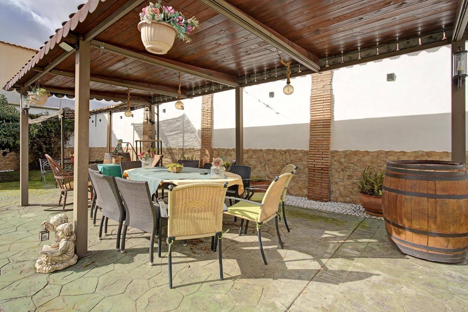 3 soveværelse Villa til salg i Albolote - € 485.000 (Ref: 9543920)