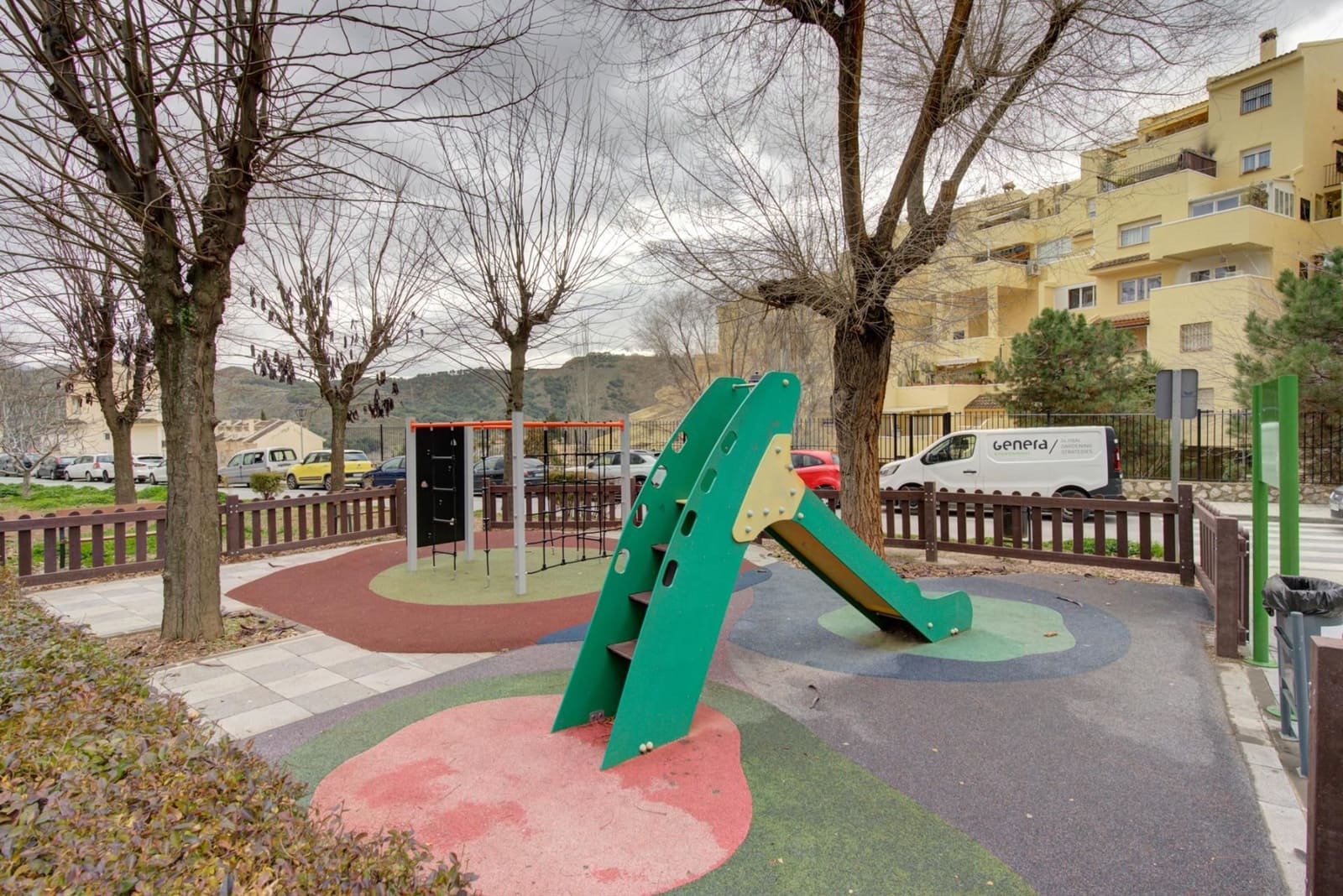 3 soveværelse Byhus til salg i Cenes de la Vega - € 194.990 (Ref: 9547186)