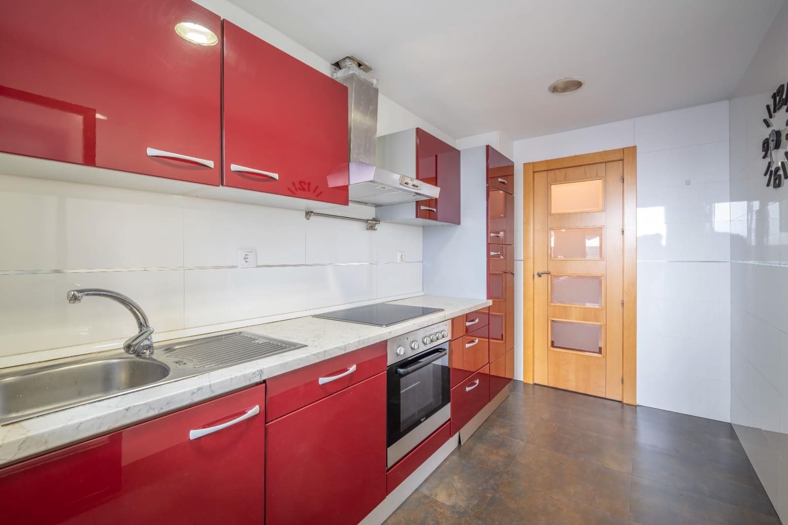 3 sypialnia Mieszkanie do wynajęcia w Miasto Grenada - 850 € (Ref: 9552406)