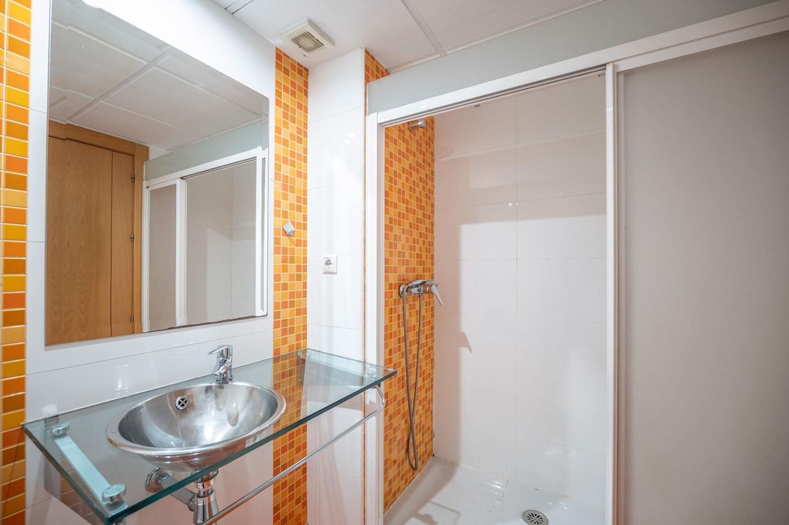 3 sypialnia Mieszkanie do wynajęcia w Miasto Grenada - 850 € (Ref: 9552406)