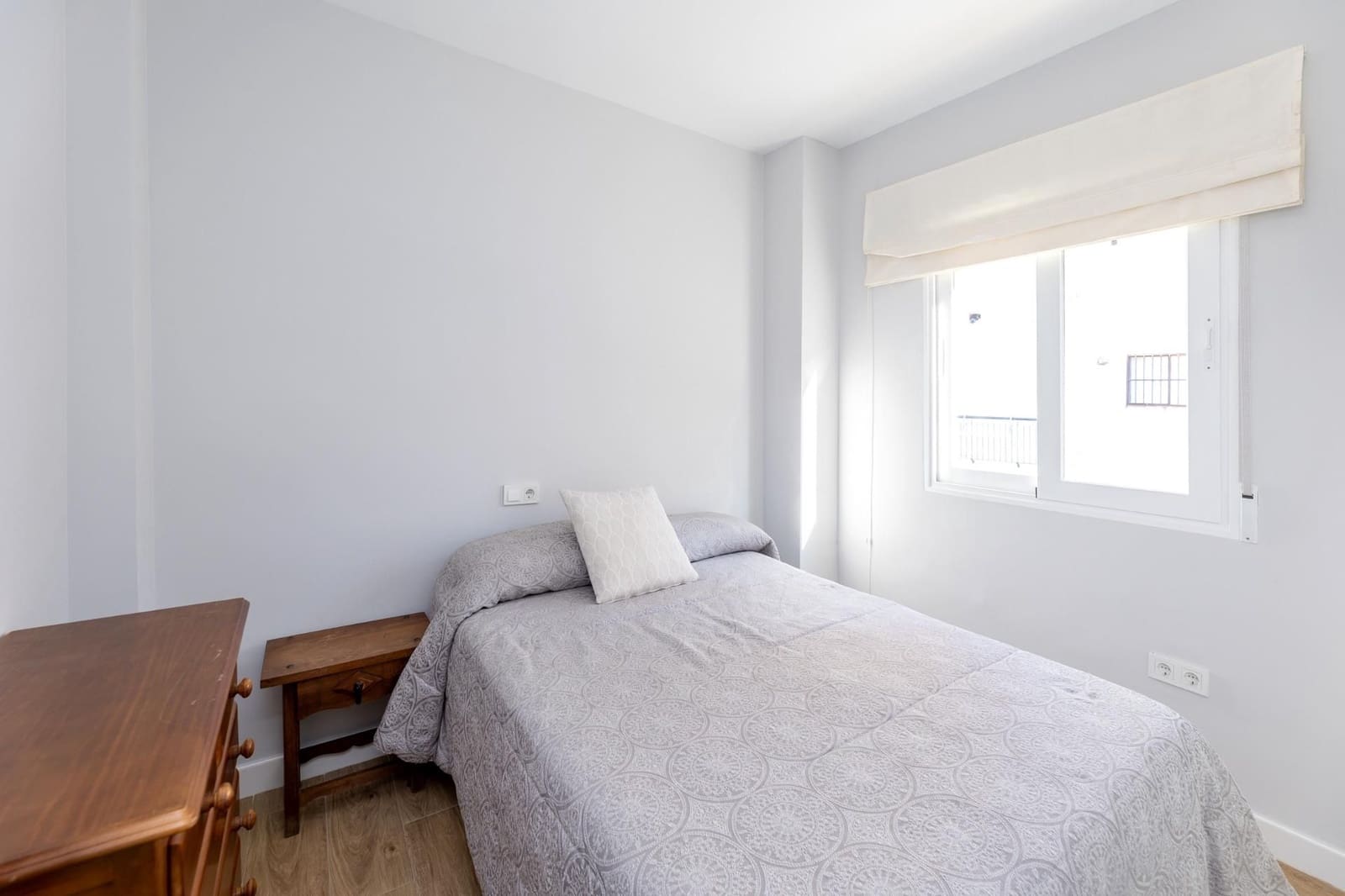 4 soveværelse Byhus til salg i Granada by - € 465.000 (Ref: 9552676)