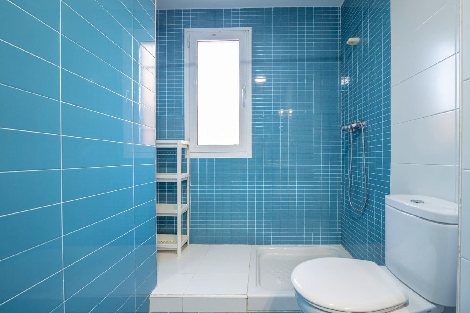 3 slaapkamer Appartement te koop in Vegas del Genil met garage - € 180.000 (Ref: 9552678)