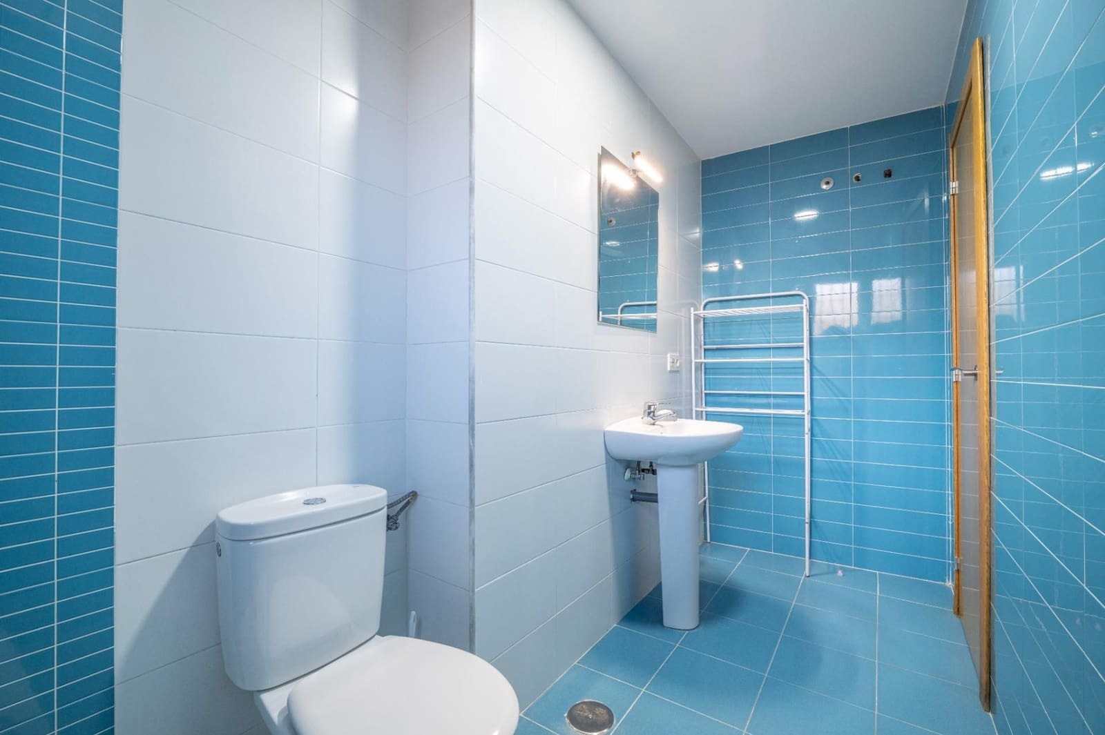 3 slaapkamer Appartement te koop in Vegas del Genil met garage - € 180.000 (Ref: 9552678)