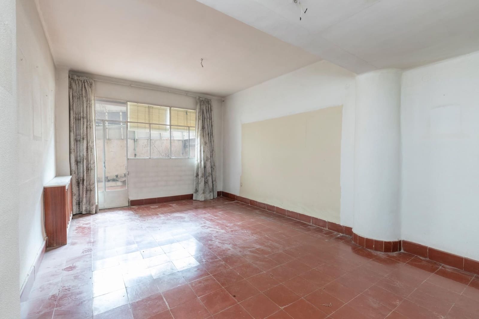 4 sovrum Lägenhet till salu i Granada stad - 324 900 € (Ref: 9559053)