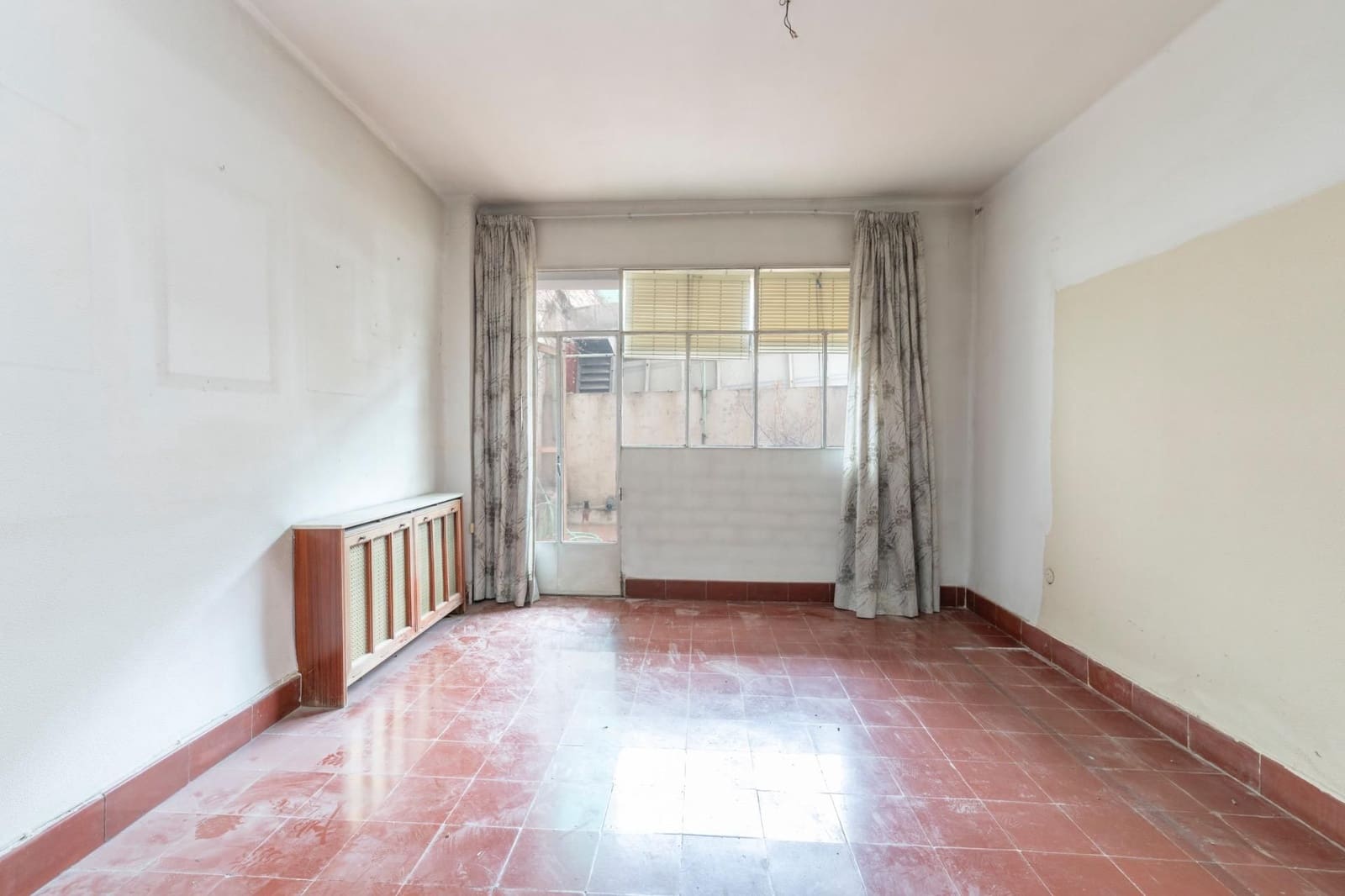 4 sovrum Lägenhet till salu i Granada stad - 324 900 € (Ref: 9559053)