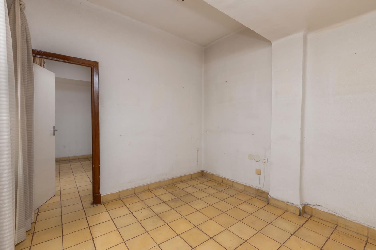 4 sovrum Lägenhet till salu i Granada stad - 324 900 € (Ref: 9559053)