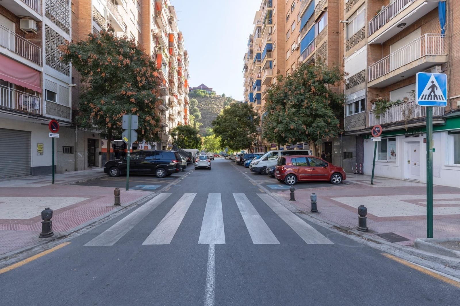 3 soveværelse Lejlighed til salg i Granada by - € 249.900 (Ref: 9559912)