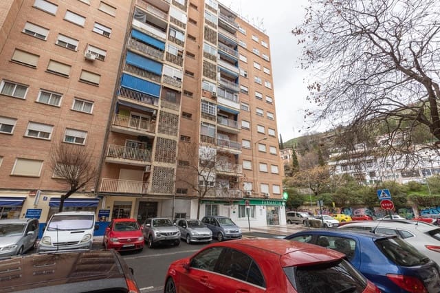 3 soveværelse Lejlighed til salg i Carretera de la Sierra, Granada by - € 249.900 (Ref: 9559912)