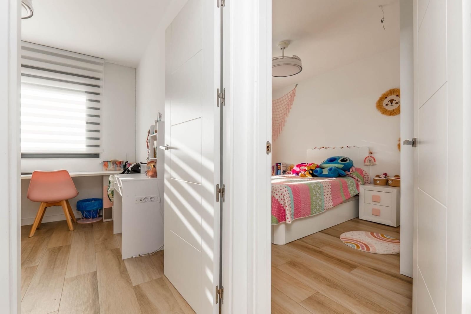 3 sovrum Semi-fristående Villa till salu i Peligros med pool garage - 335 000 € (Ref: 9559916)